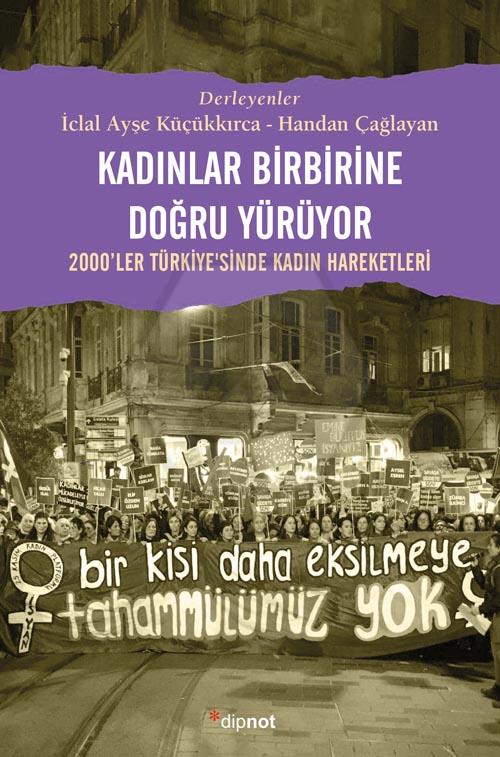 Kadınlar Birbirlerine Doğru Yürüyor