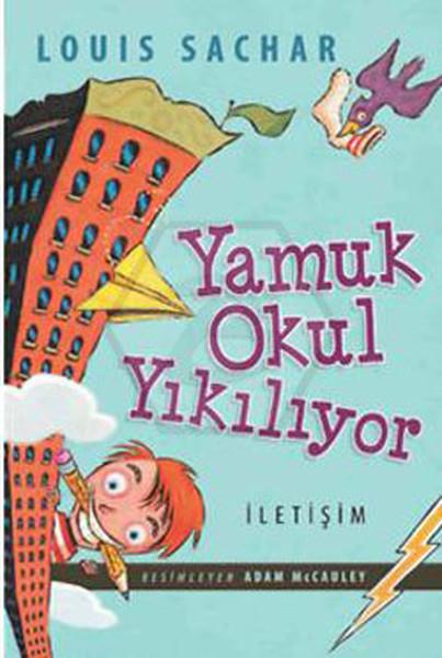 Yamuk Okul Yıkılıyor